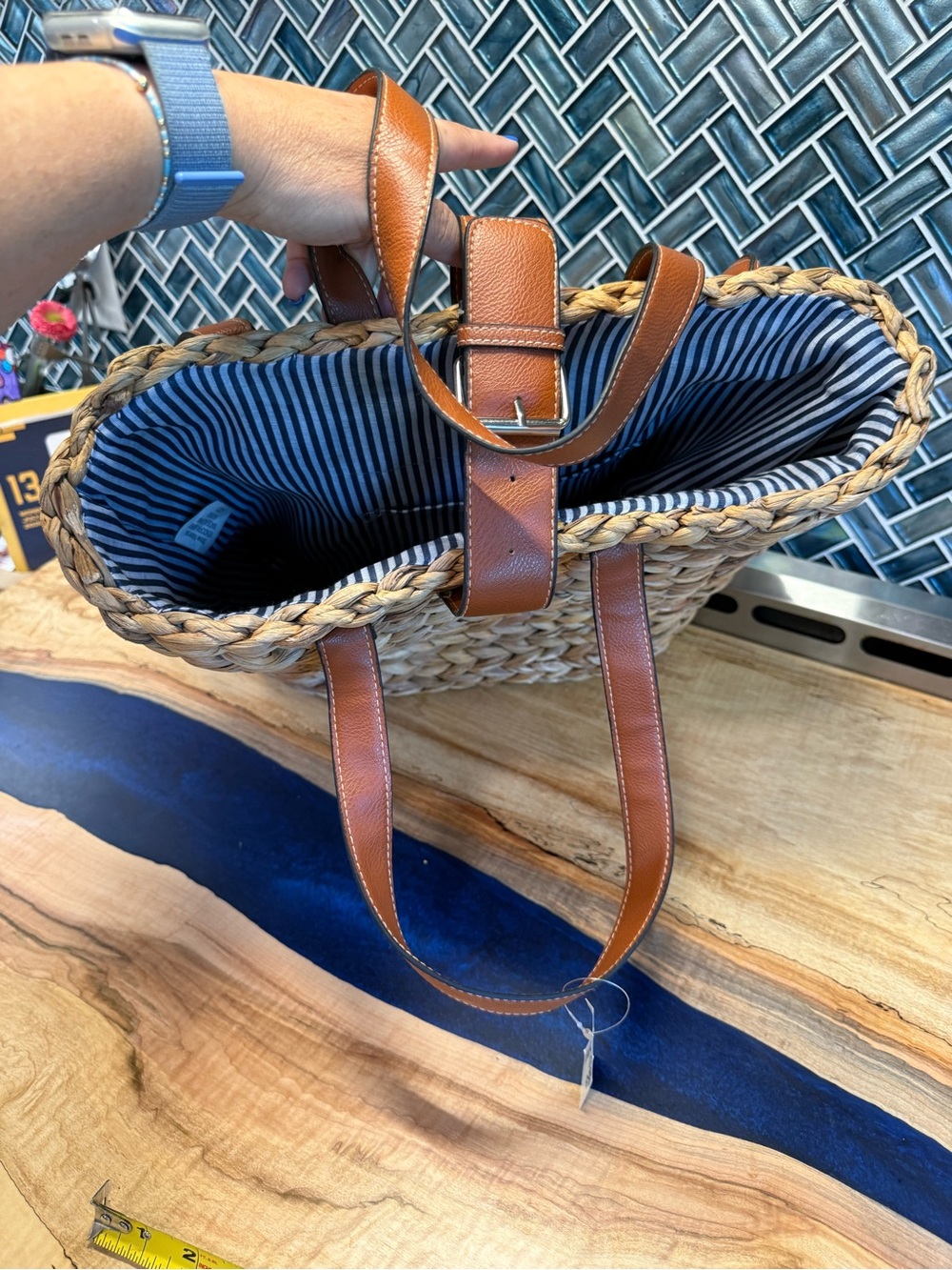 Woven Straw Tote Bag/backpack with Brown Leather Trim - Picture 5 of 5